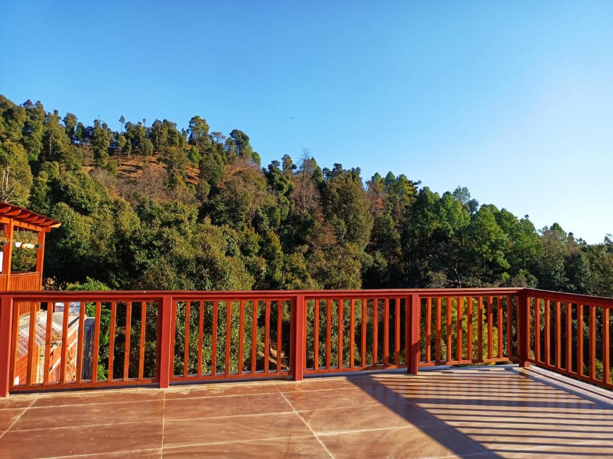 Vanprastha Resorts Dwarahat Exterior foto