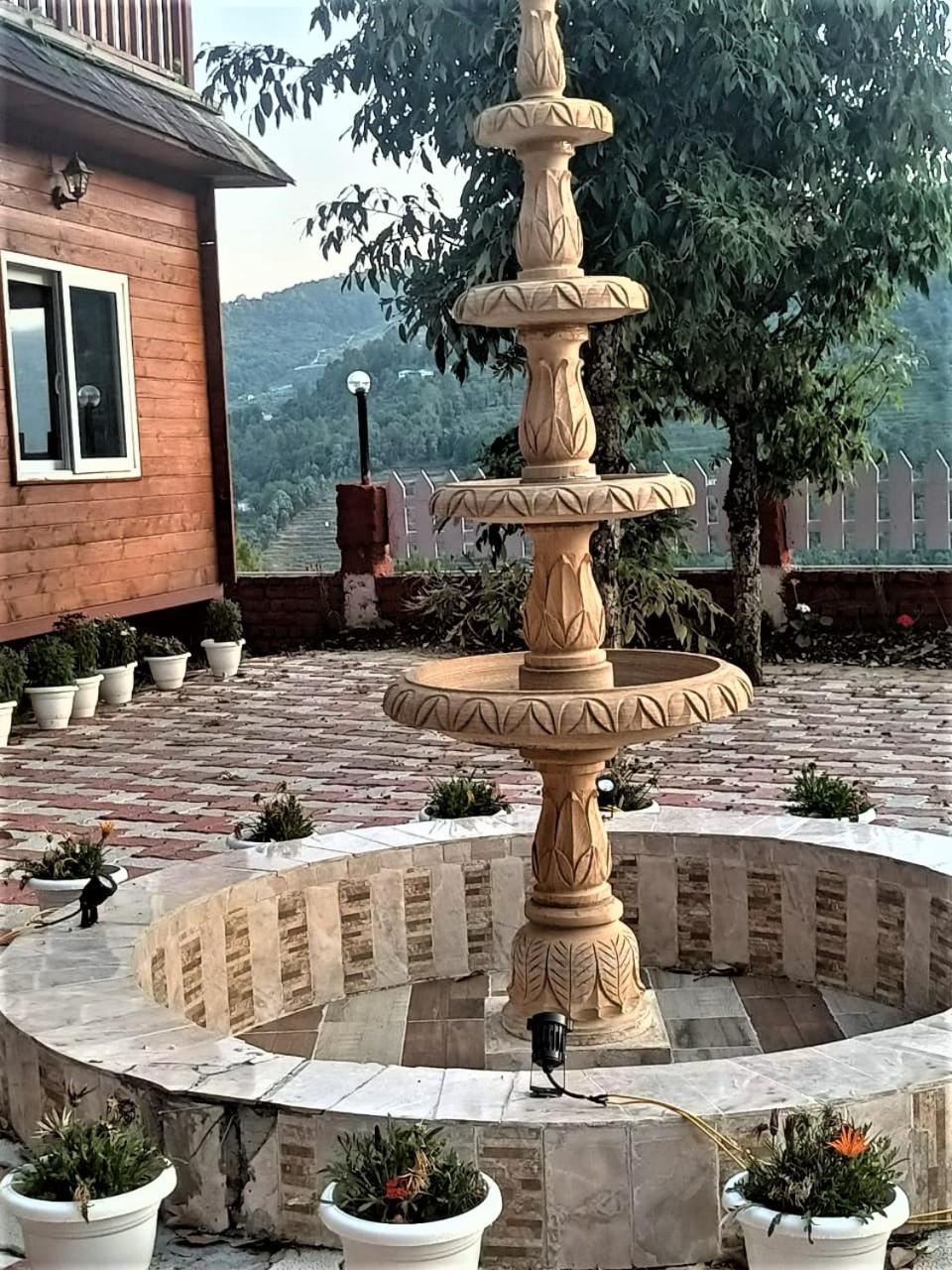 Vanprastha Resorts Dwarahat Exterior foto
