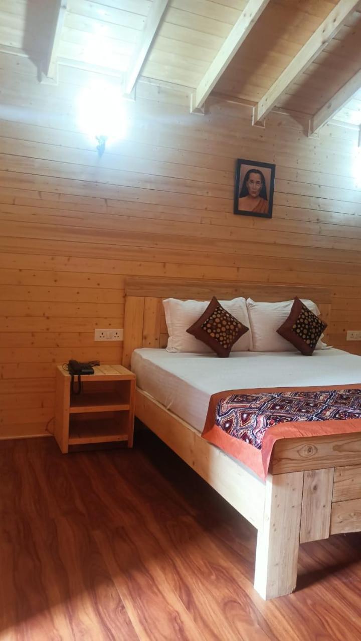 Vanprastha Resorts Dwarahat Exterior foto